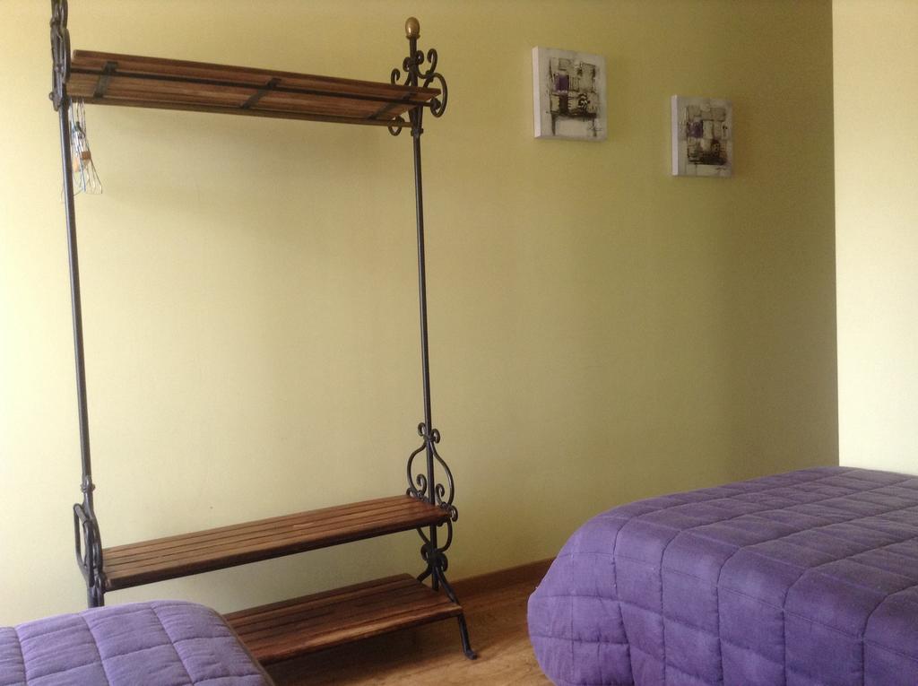 Le Guilloux Bed and Breakfast Saint-Avé Habitación foto